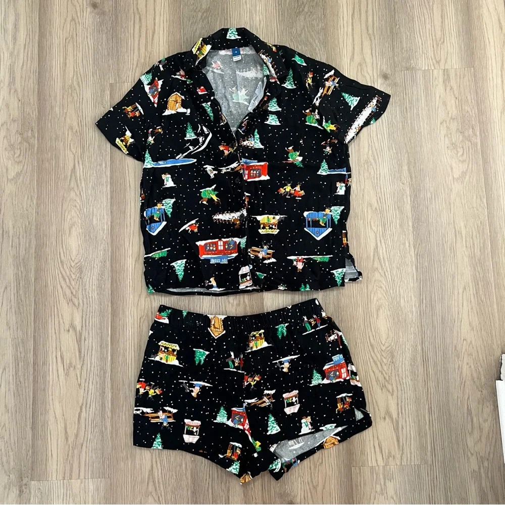 Old Navy Women’s Retro Holiday Village Flannel Short Sleeve Pajama Set Medium